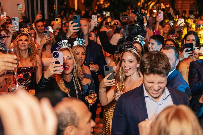 New Year's party 2024 at Avra estiatorio, Sunny Isles Beach — Event photography