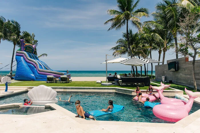 Kids' Birthday at Private residence, Golden Beach — Birthday photography