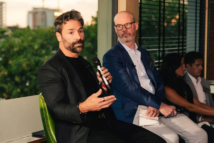 MeetPerry at Smith & Wollensky, Miami Beach — Corporate photography