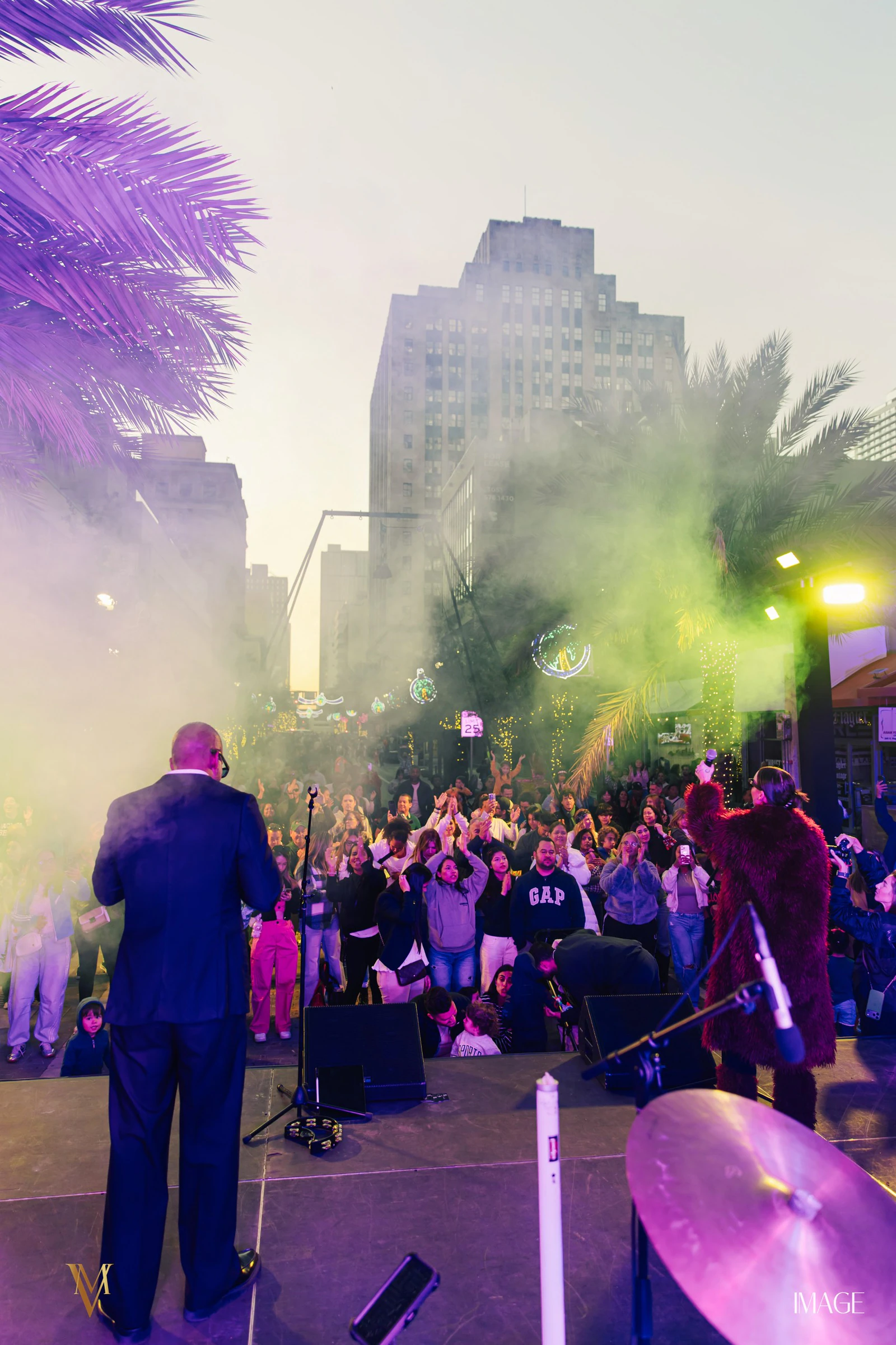 ONE1 New Years Day at Downtown Miami, Miami — Event photography by IMAGE MIAMI — photo 51 of 150