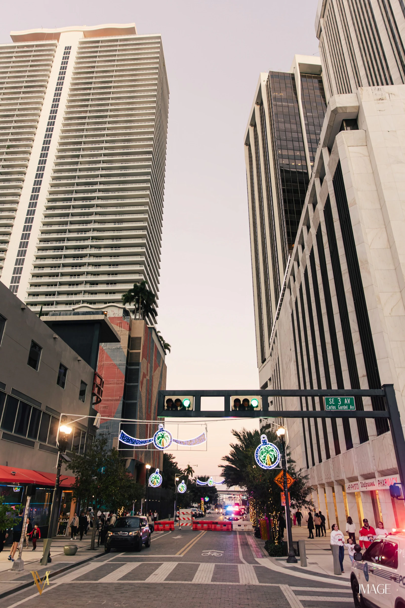 ONE1 New Years Day at Downtown Miami, Miami — Event photography by IMAGE MIAMI — photo 24 of 150