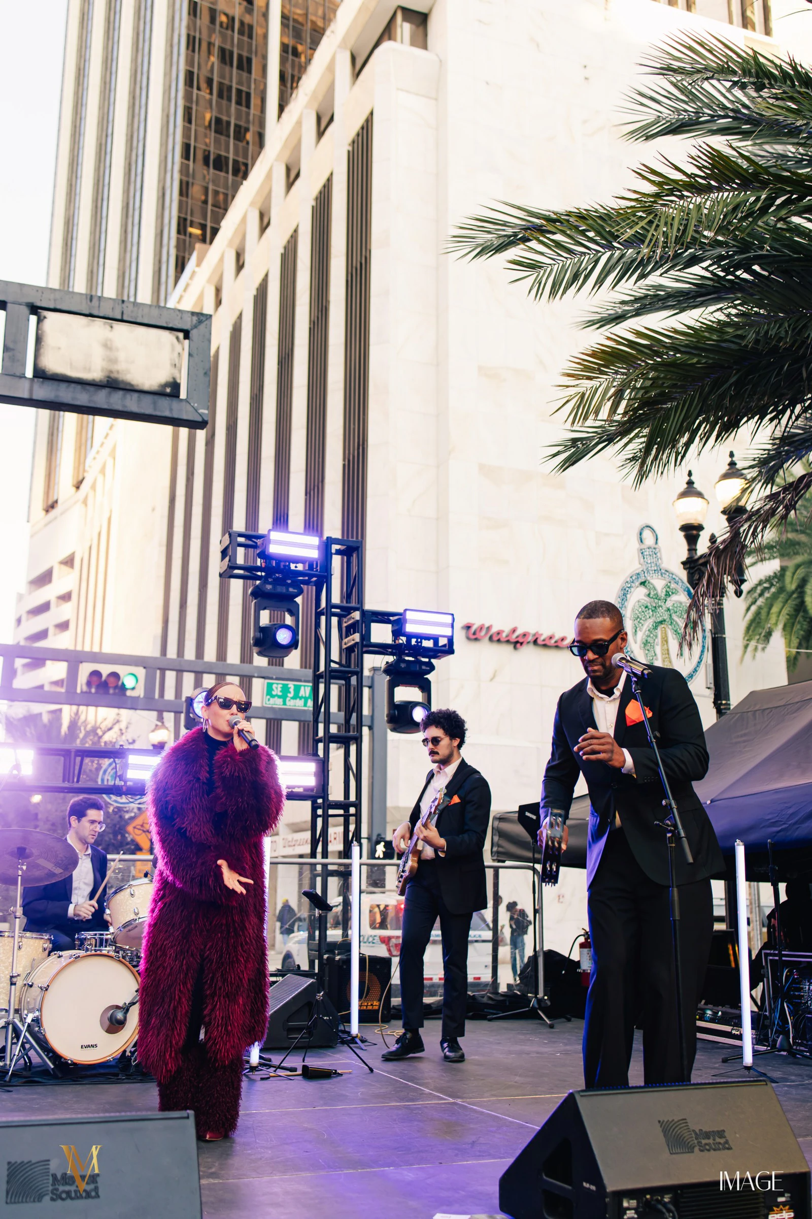 ONE1 New Years Day at Downtown Miami, Miami — Event photography by IMAGE MIAMI — photo 120 of 150