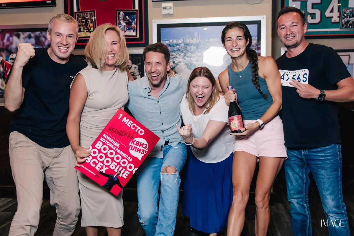 Quiz, please at Duffy's, North Miami — Event photography