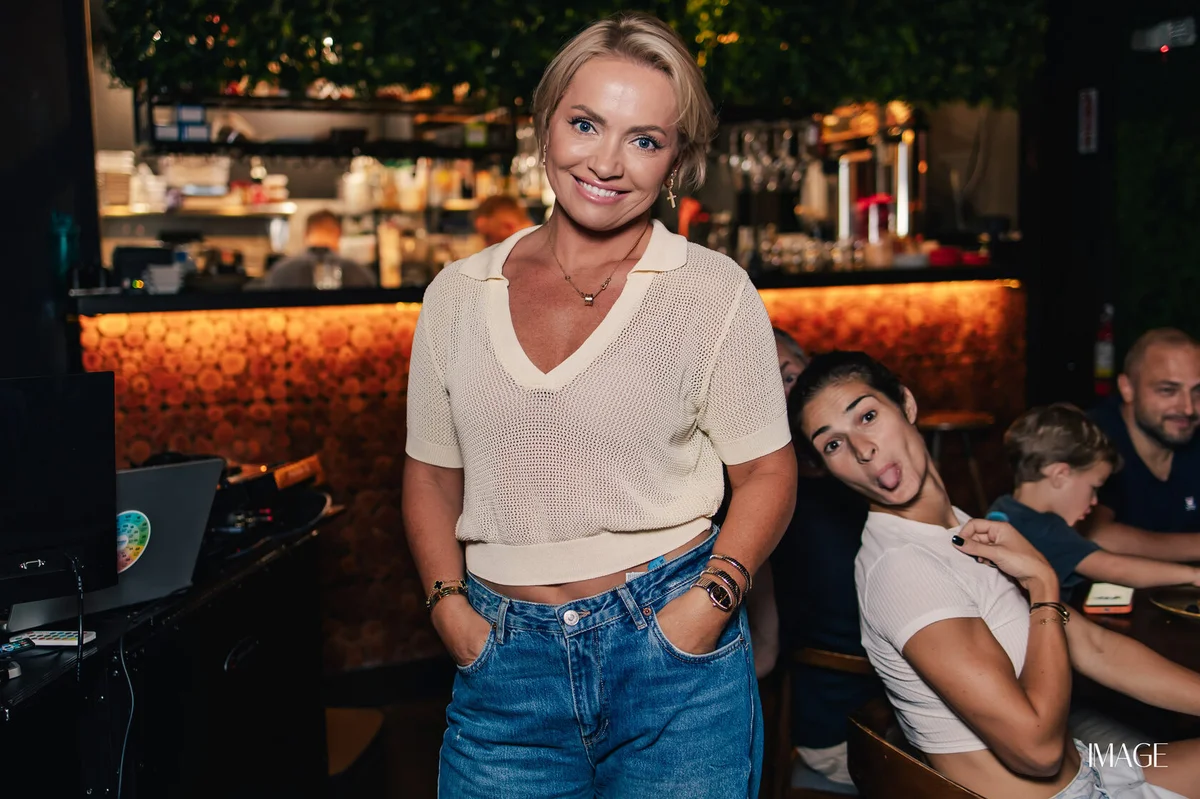 Quiz, please at Pipa Lounge, Sunny Isles Beach — Event photography
