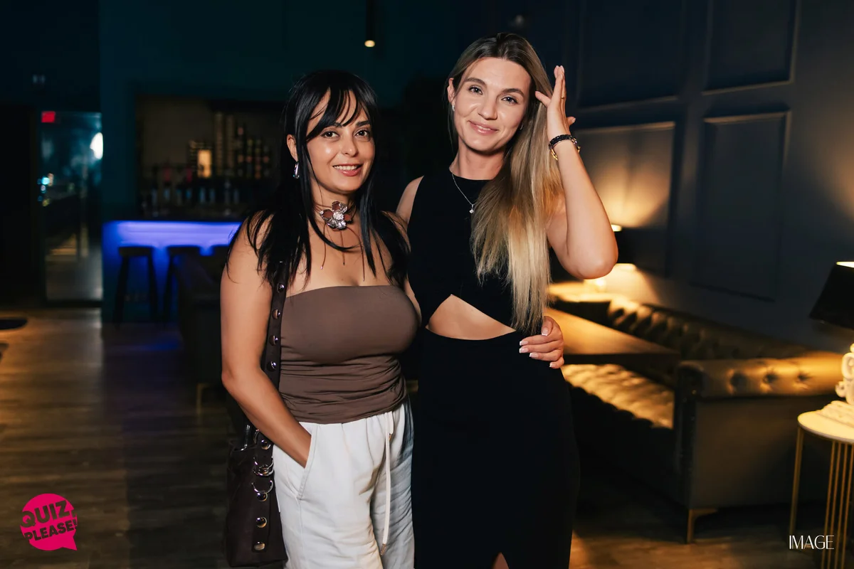 Quiz, please at Wave Lounge, Hollywood — Event photography