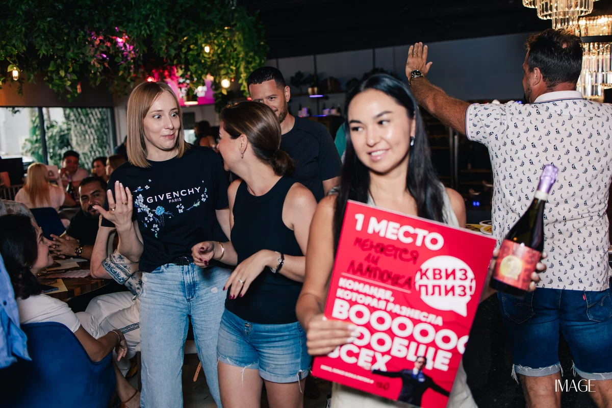 Quiz, please at Duffy's, Boca Raton — Event photography