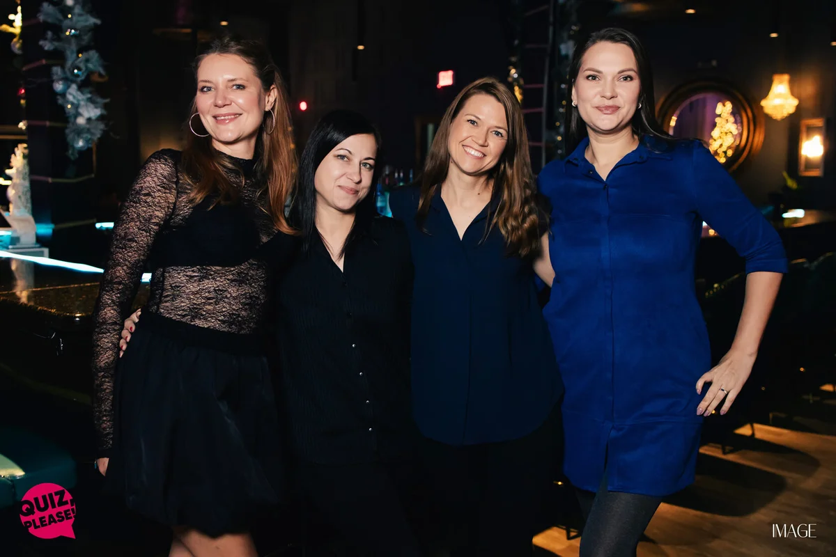Quiz, please at Wave Lounge, Hollywood — Event photography