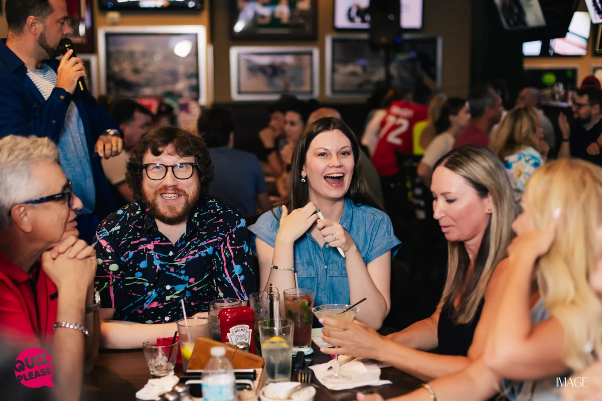Quiz, please at Duffy's, North Miami — Event photography