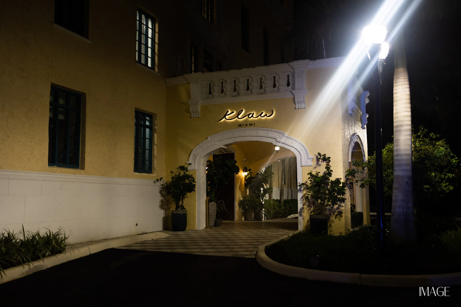 Wine Tasting at Klaw, Miami — Event photography by IMAGE MIAMI — photo 104 of 214