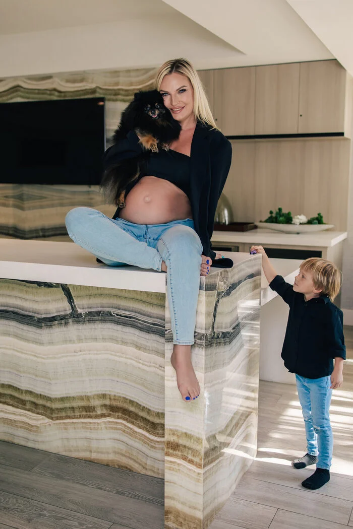 Maternity at Private Residence, Aventura — Event photography